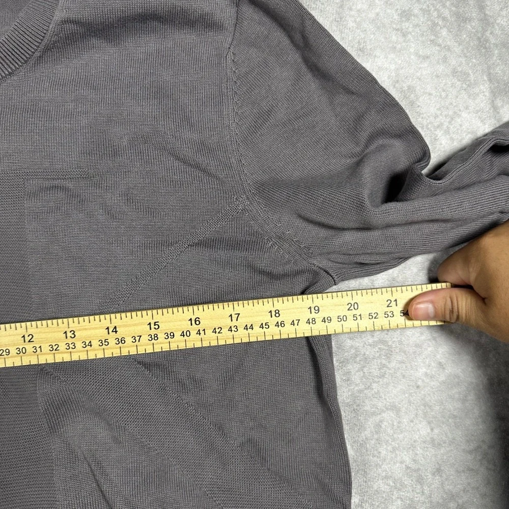 Calvin Klein Mens XL Grey Tonal Embossed CK Logo Crewneck Sweater Pullover Knit